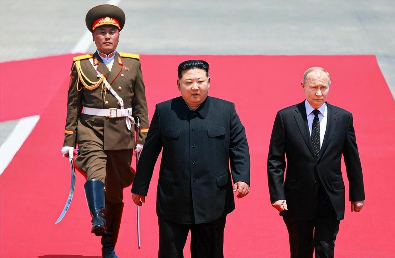 英国、法国、德国、加拿大、澳大利亚等西方国家的元首一个都不来。很多人以为他们不来