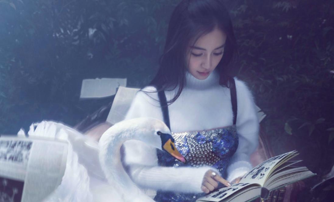 Baby忙拍戏没时间照顾儿子? 小海绵常用安抚奶嘴令黄妈妈担忧