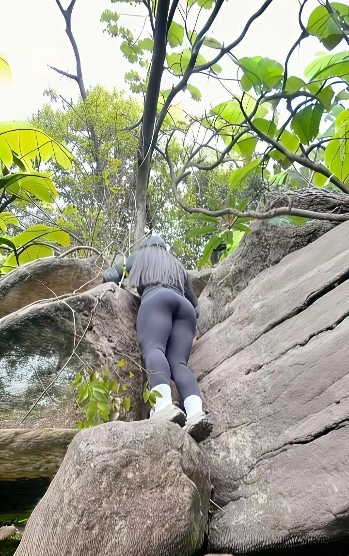 惠州“天坑”，周末探险！[玫瑰]​​​