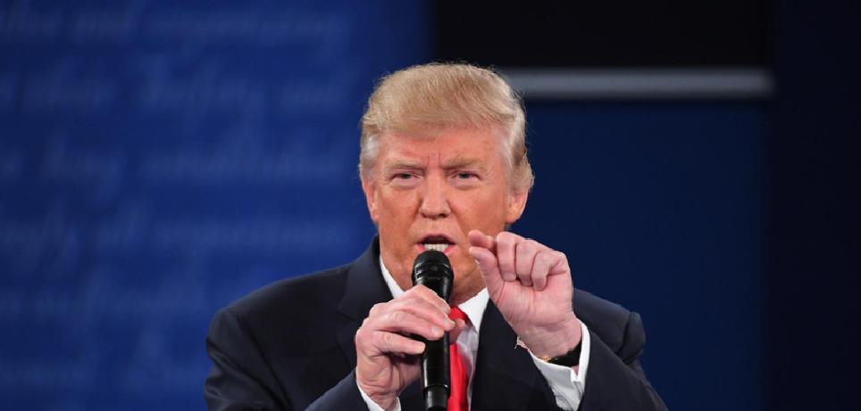 特朗普主动提议访华消息流出，各方议论四起，韩国釜山会晤前脚刚落下，世界局势已经变