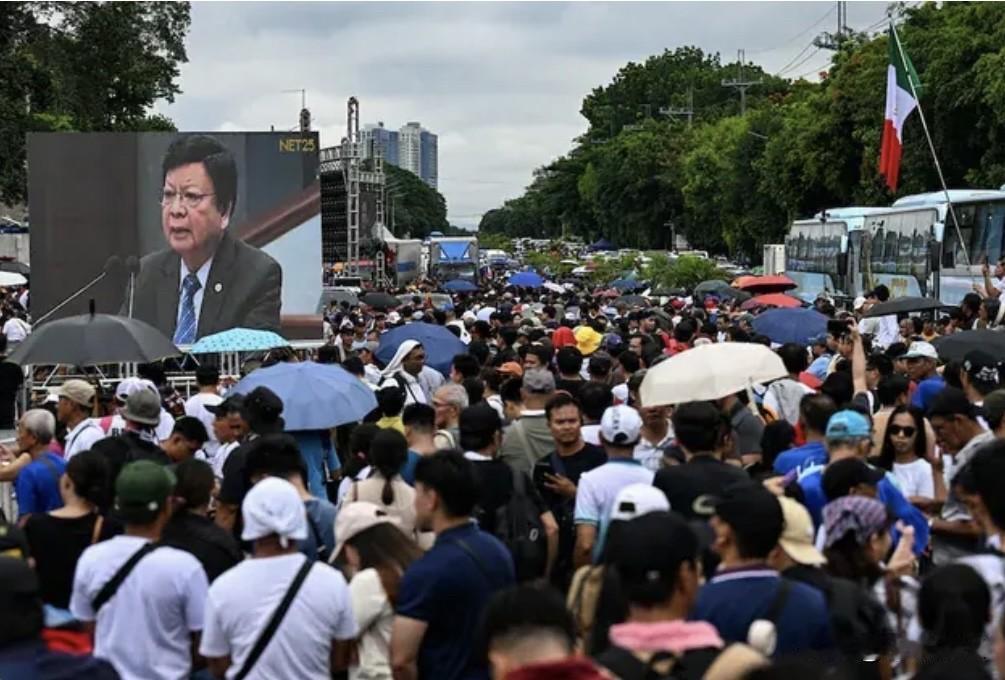 菲律宾奎松市公共秩序与安全部周三表示，据确认与“基督教会”有关的人民力量纪念碑集