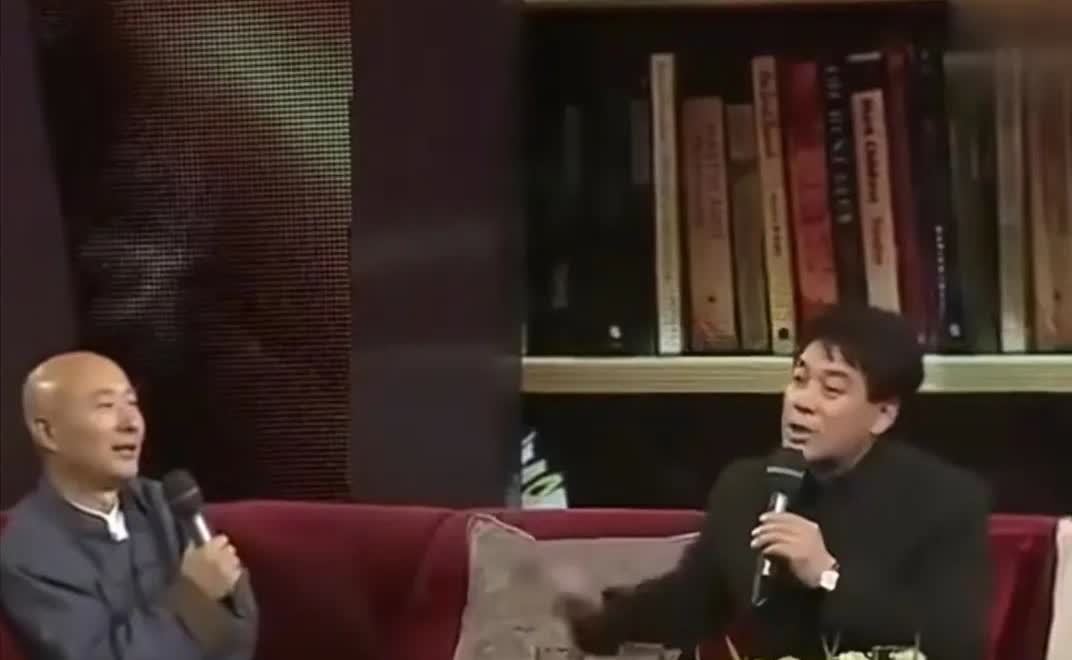 演员朱时茂曾调侃陈佩斯：“佩斯的这个‘抠门’，我觉得是祖传的，他老父亲呢，是我们