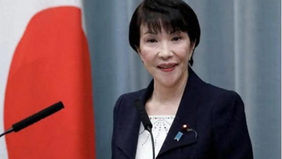 中日局势已经紧绷到临界点，动真格绝非危言耸听！但有个底，咱们普通老百姓必须得交：
