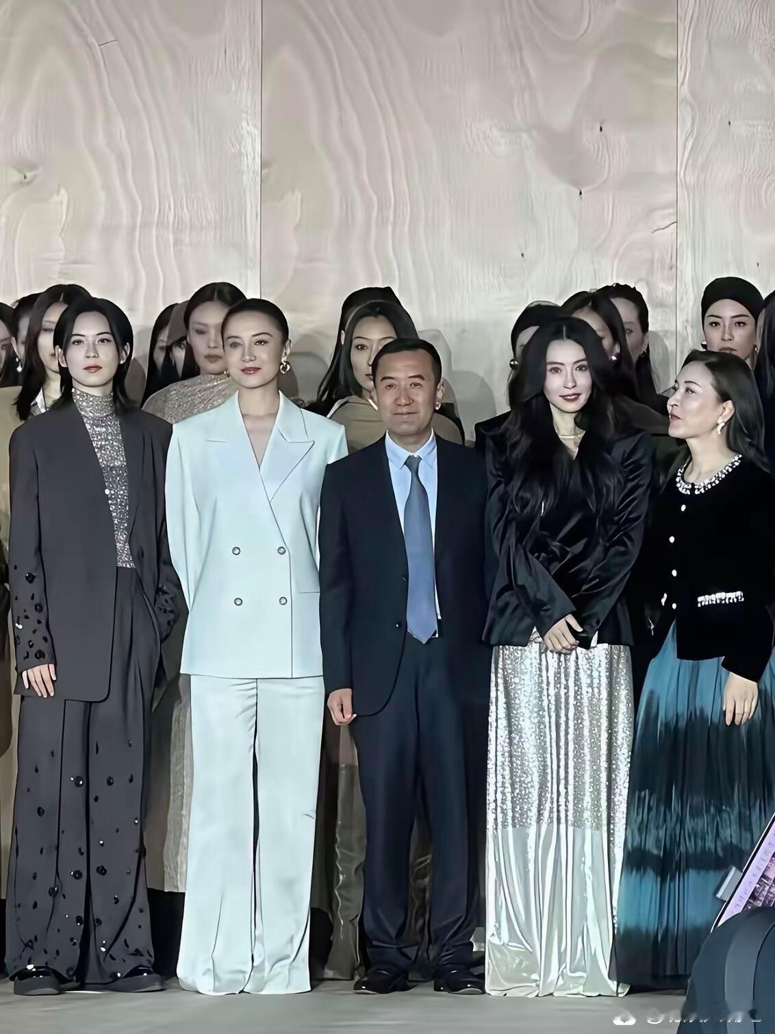 终于知道为什么张柏芝是星女郎了。真的太漂亮了，太美了。这颜值，放在全世界那都是顶