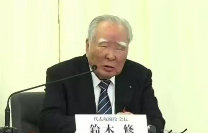 2018年，铃木宣布退出中国市场，当时董事长铃木修表示就是死也不会向中国市场低头