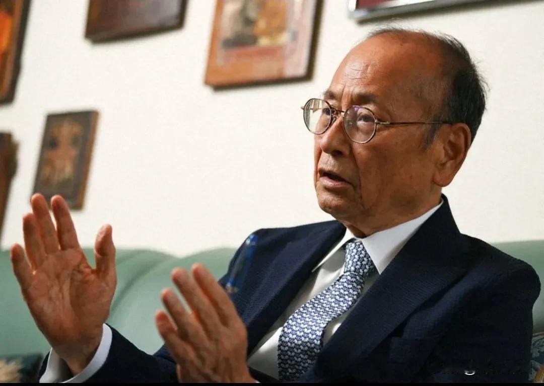 日本东亚共同体研究所所长、原日本外务省国际情报局局长孙崎享昨晚（1月6日晚）写道