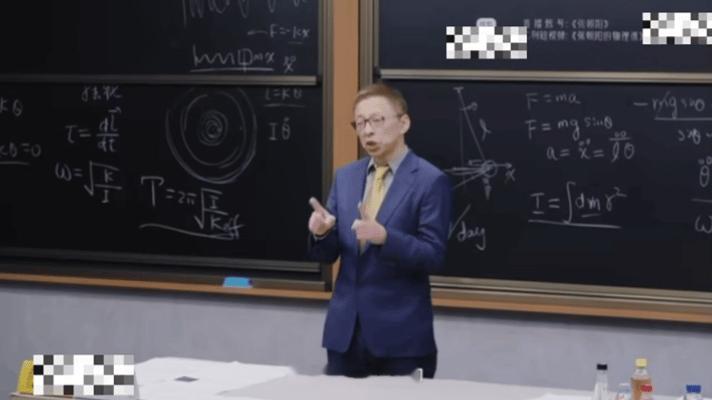 机械表救命的14秒 1970年阿波罗13号登月途中，氧气舱爆炸致险，宇航员凭腕间