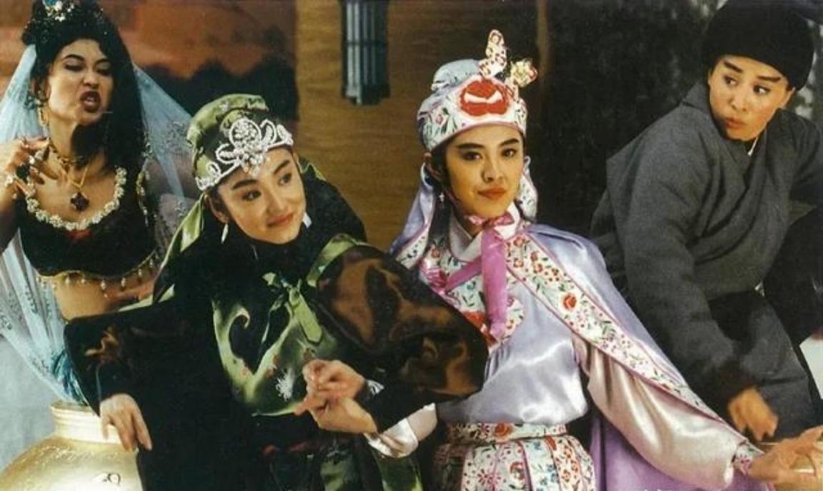 1993年，张学友拍摄《东成西就》期间，拿到了50w片酬，可是被刘嘉玲，张国荣叫