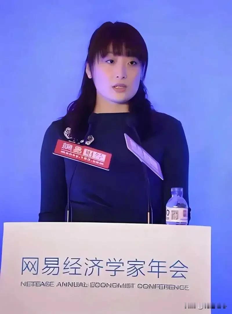 娃哈哈公主断芯引发关注！此前18亿信托案曝大瓜，宗馥莉已有子女网上这两天都在