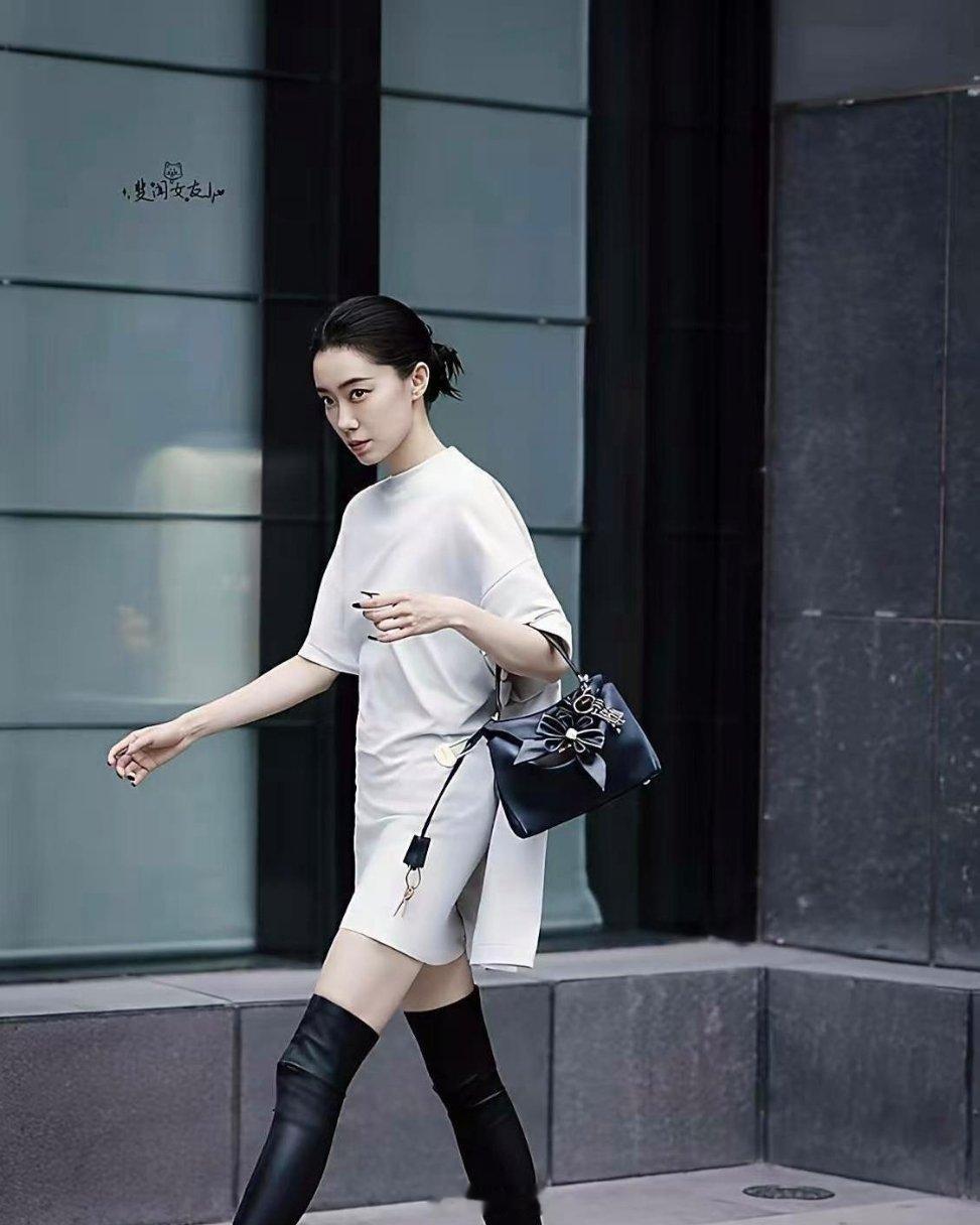 这是张小斐，怎么变成了这样！！