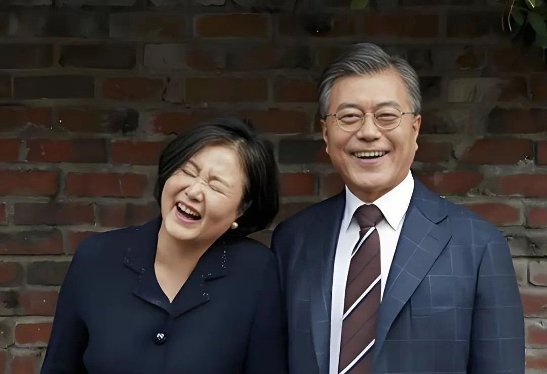 韩国三位第一夫人，都姓金---是