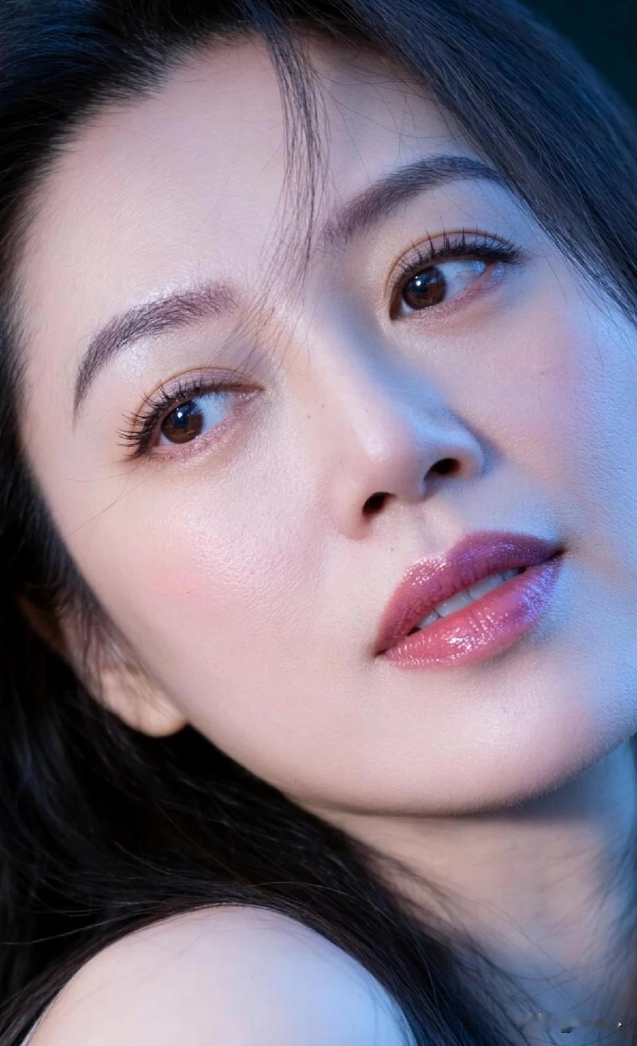 别总去心疼别人问问自己有人心疼你吗…