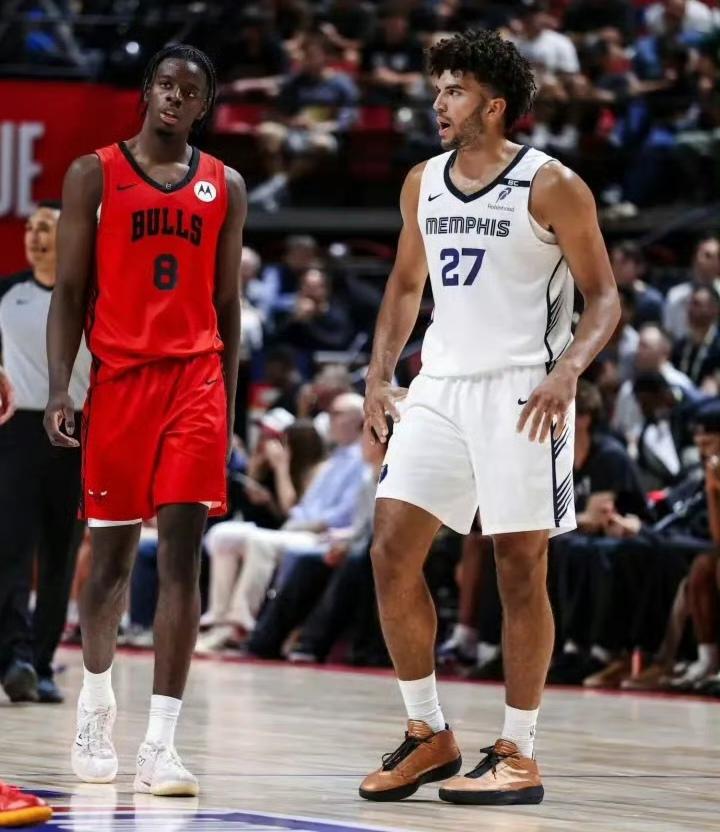 布泽尔和威尔逊均无缘今日最佳，因为碰到爆发的二轮秀了！NBA夏联继续验牌！这届