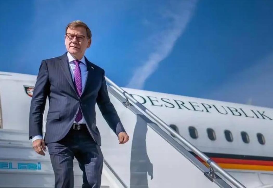 法国走了，德国又来了！西方大国频繁访华，其实都是为了同一件事。最近大家可能都注