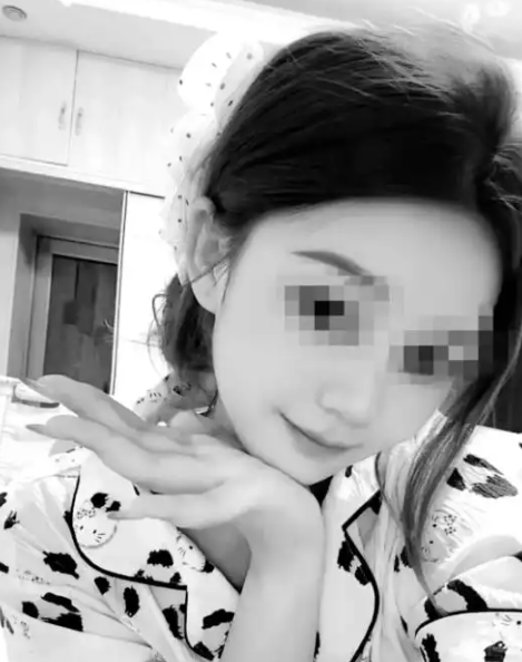 又一悲剧！四川宜宾24岁外卖员妈妈坠河身亡，家中留有2岁孩子