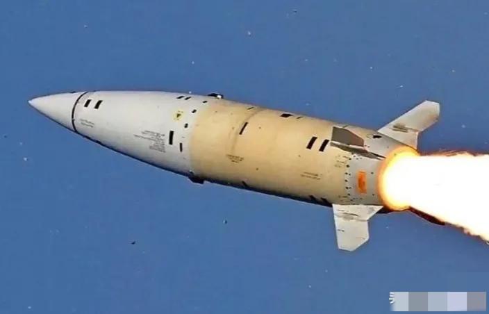 既然美国敢做初一，那中国必然会做十五。你卖武器给台湾，那我们就卖武器给那些反对美