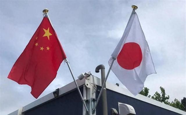 有位定居日本的华人曾说得特别透彻：要是中日现在再次爆发冲突，根本打不了14年。问