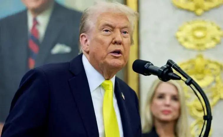 美债可怕吗？美国政府怕什么？美国怕的不是中国持有多少美债？美国政府怕的是美国人持