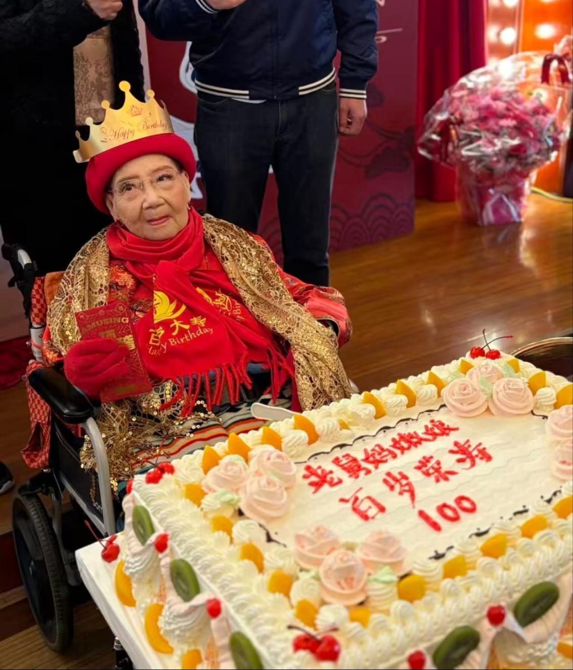 有些事情真的是不能不信，上海滑稽剧的老戏骨嫩娘走了。这个消息对很多人来说