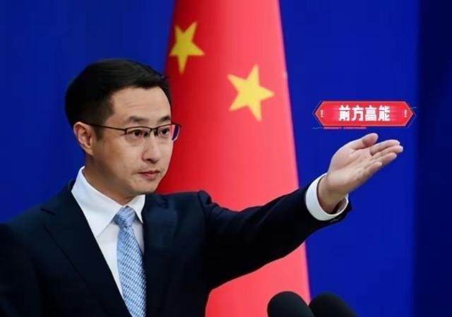 乌克兰出大事，全国哀悼，基辅降半旗了！7月24日，俄军三枚弹道导弹砸向基辅州