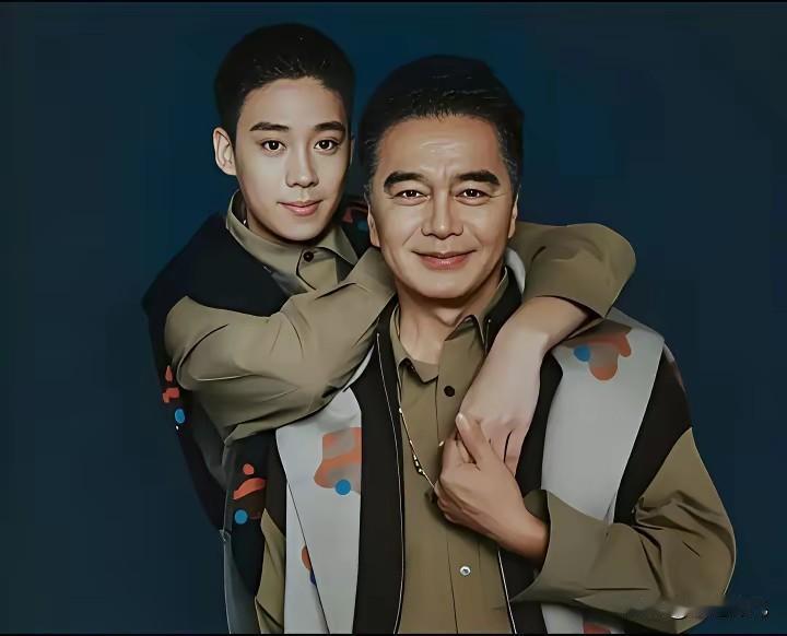 看到何晴的儿子说的话我泪目了何晴的儿子在她的告别仪式上说，雪就给妈妈下的