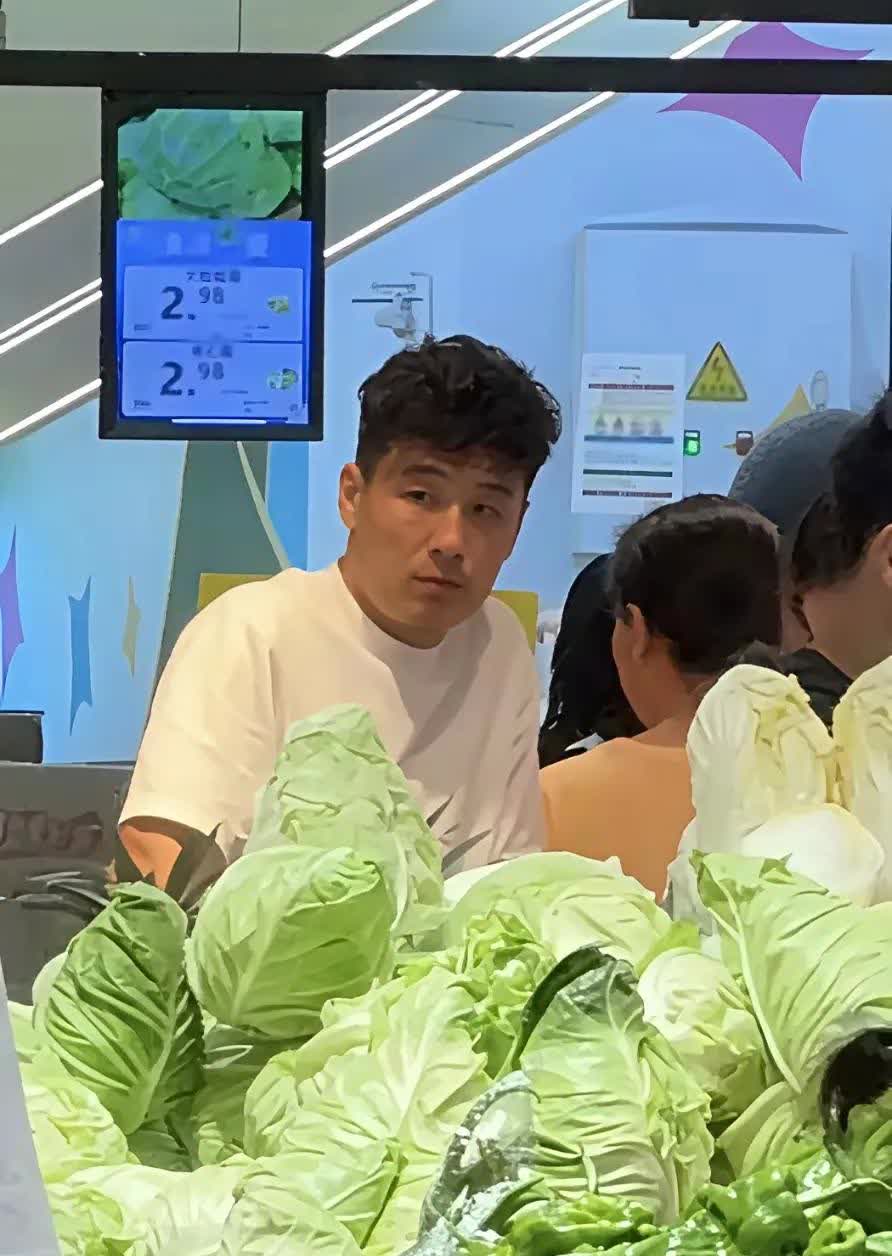 曾经的“球王”武磊，为什么现在销声匿迹了？曾经的“武球王”“国内