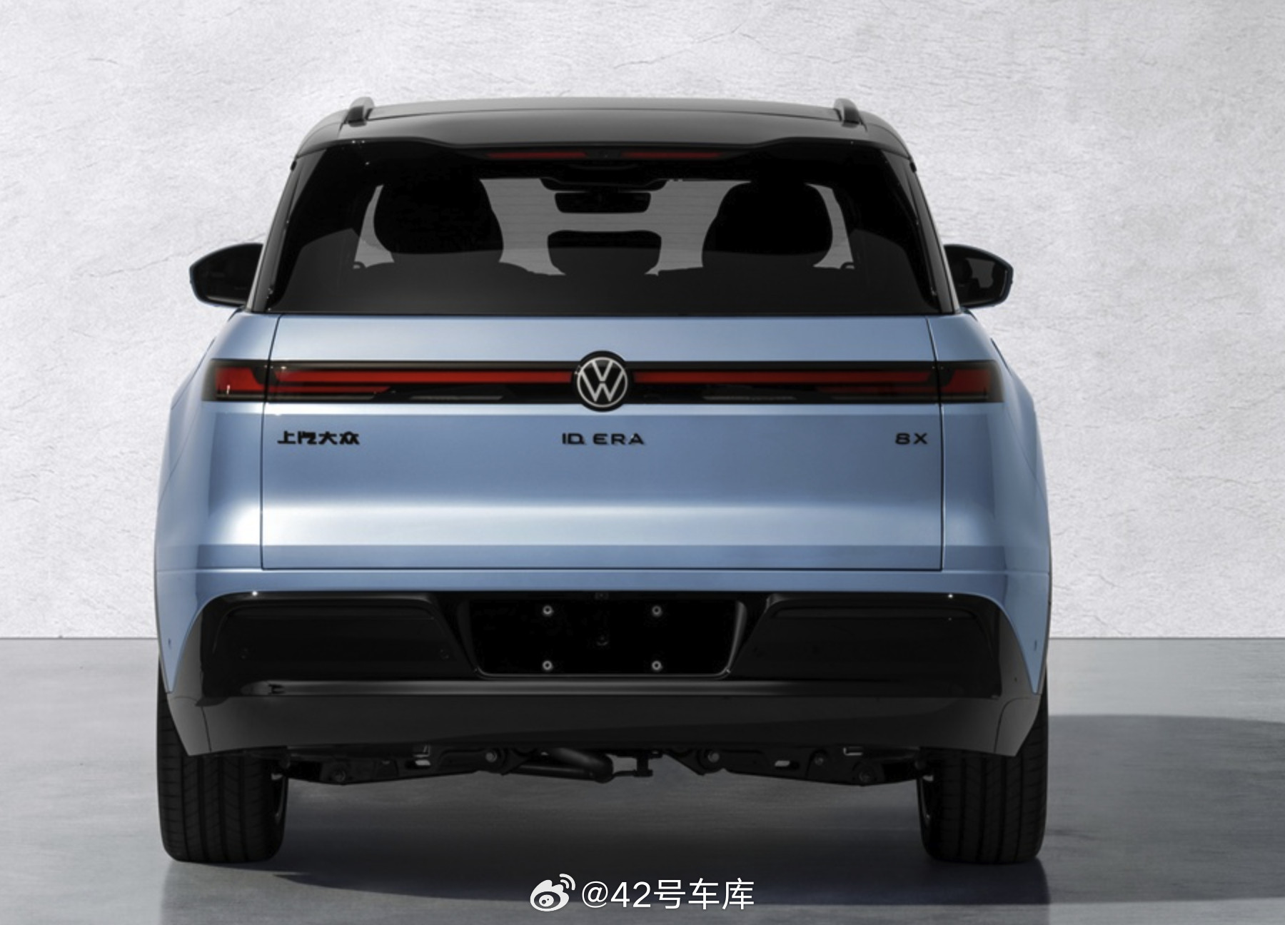 上汽大众ID.ERA8X，隐私玻璃+全景天幕，造型看着很流畅。长：5020