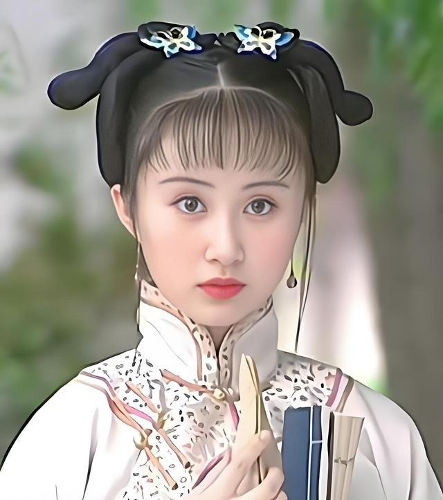 1661年，顺治刚咽气，20岁的贞妃就被逼殉葬。贞妃匆忙更衣，几个小太监就冲进她