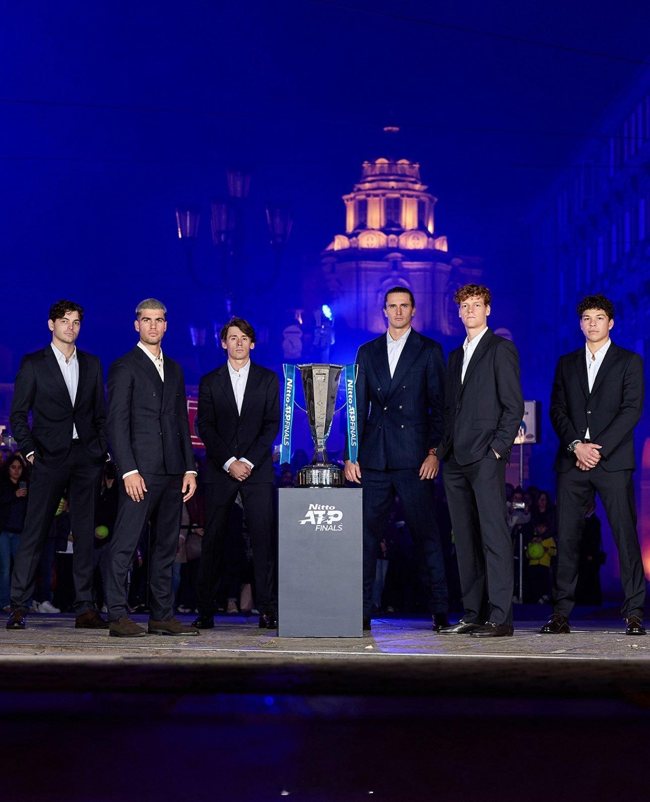 ATP年终大合影，不过只有6个人[裂开]网球talking大会​​​