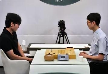最佳棋士战决赛~大卞心理阴影不堪一击小申坐等挑战先拔头筹中国棋迷关注的两