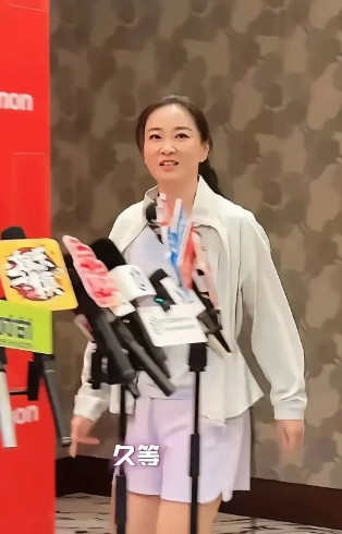 贾玲还能火吗？别做梦了。她这次减肥哪是为健康，根本就是一场算计。把自己饿成那样