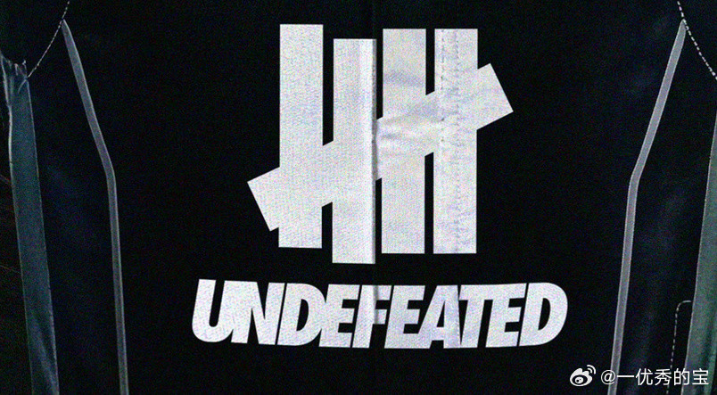 王一博的身上就是寸土寸金的黄金地段！新来的是什么来头？只知道是潮牌，为啥看上王一