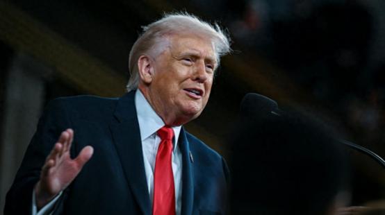 中方还没批准进口，特朗普先一步下令，对华先进芯片必须“限购” 当地时间3