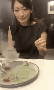 看样子应该是老手了。