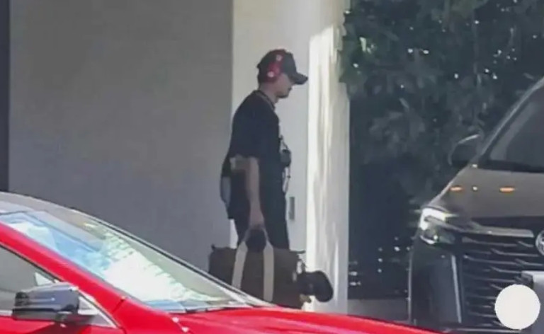 一觉醒来，曾毅的人设天都塌了。人红是非多，曾毅沉默了，玲花“孤单”了。手