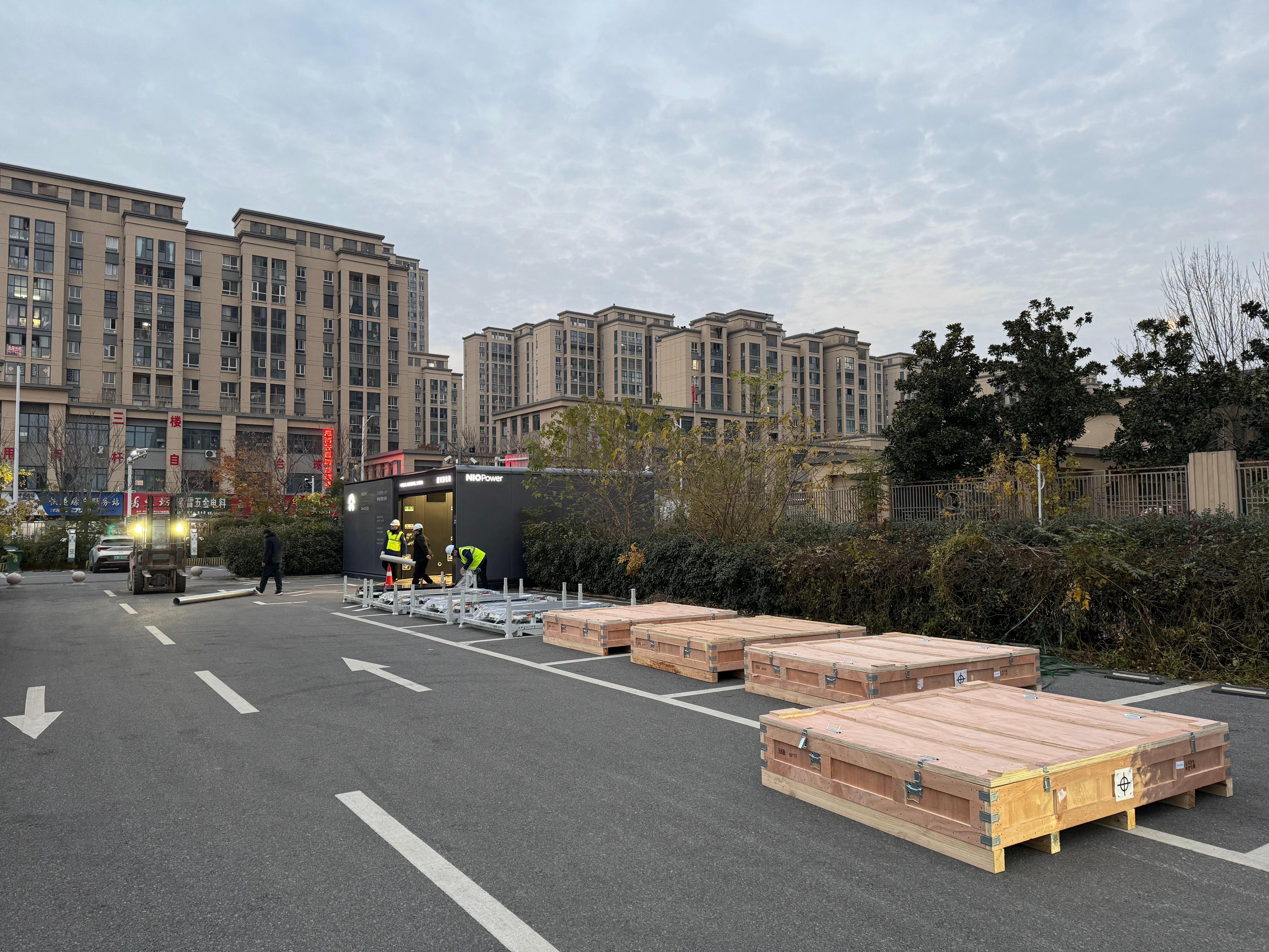 乐道下本了，电池产能缓过来以后就坚定投基建，储备销量增加以后换电站电池需要，兑现