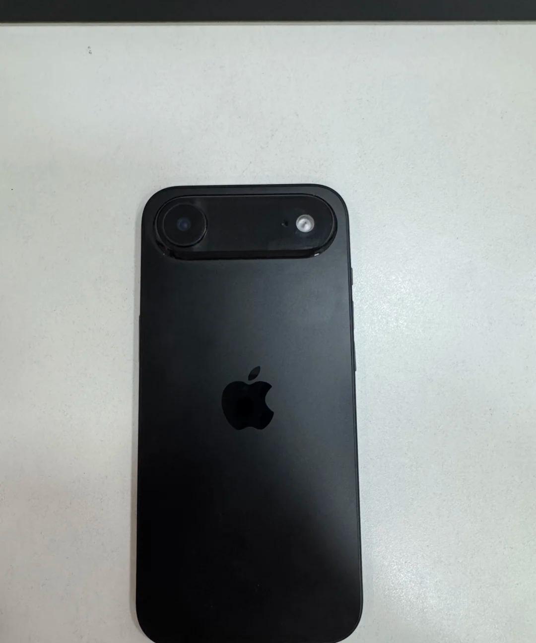 越来越看不懂苹果的操作了，原本以为之前推出的iPhone16e已经够迷惑的了，