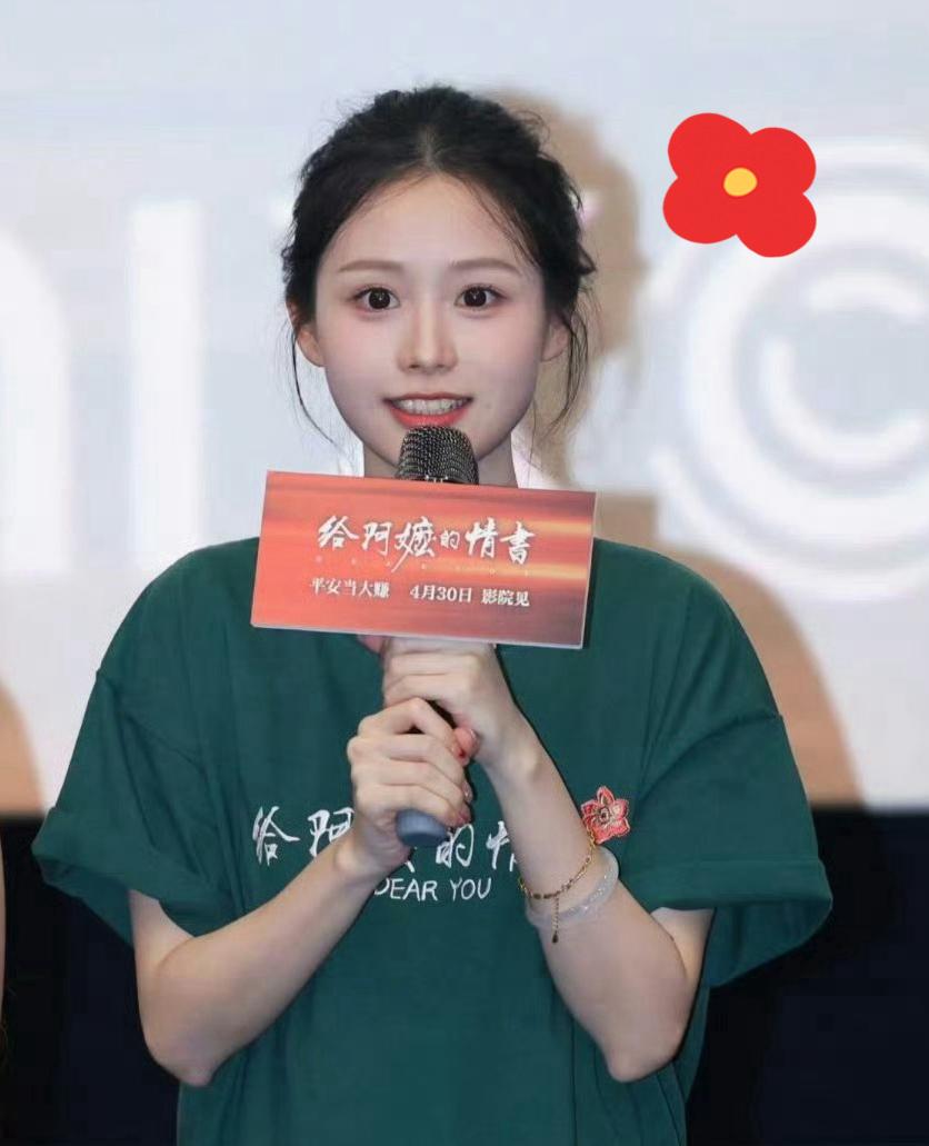 王晓慧这个人，真的不能细研究，因为你一研究就会发现，这姑娘简直人间清醒。