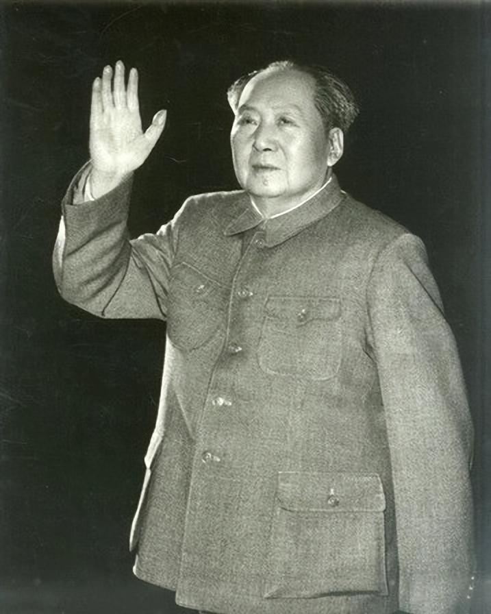 渤海作为我国北部的重要海域，如果有外国舰队进入，将会直接威胁首都北京，而渤海如今