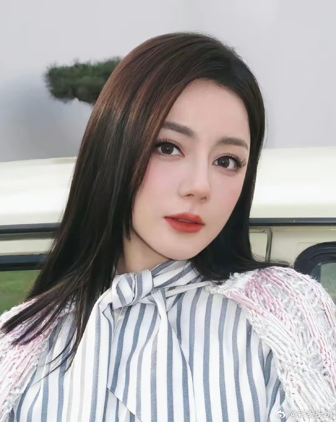 战火蔓延，中东多国担心民航安全，相继宣布关闭领空。领空一封，飞机就飞不了。作