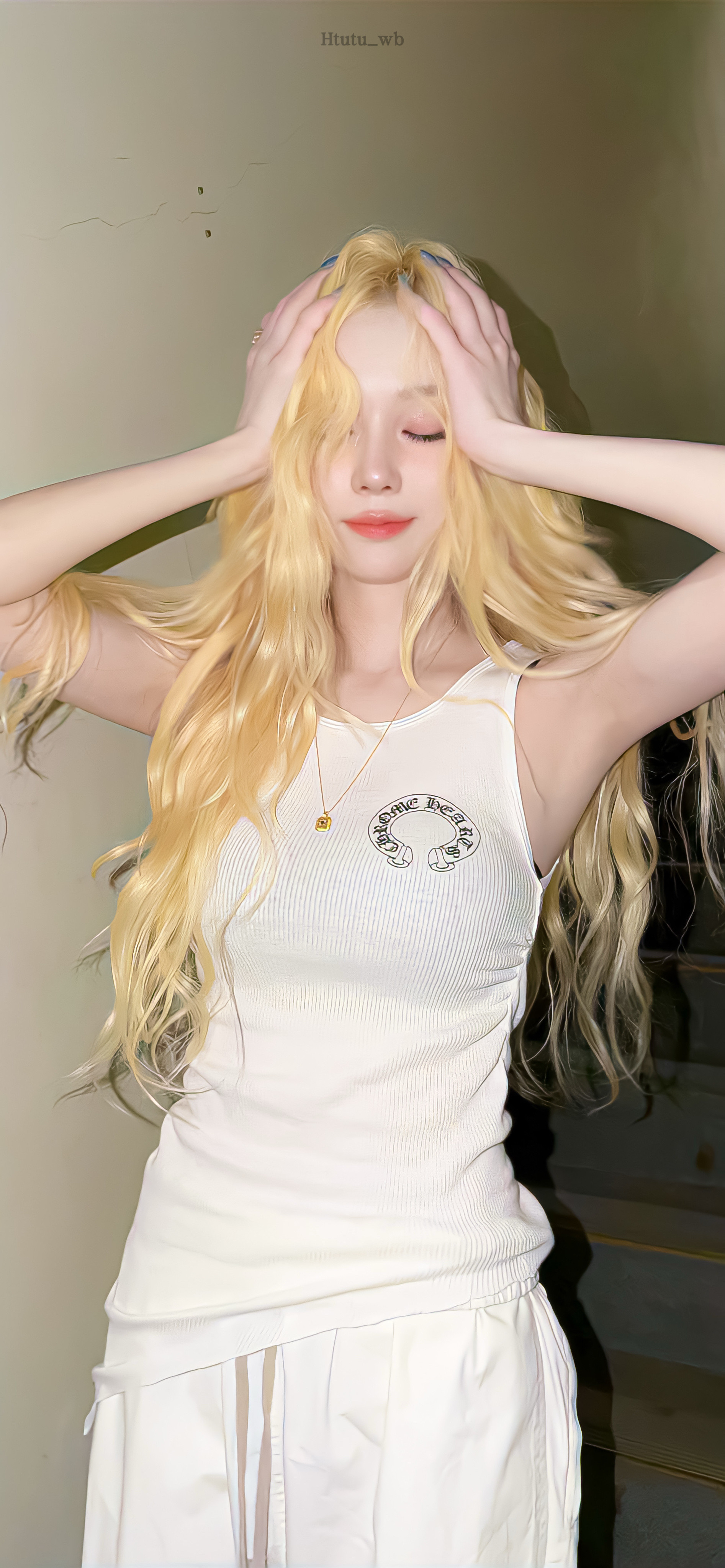 金玟庭winter壁纸更新啦～💛💛