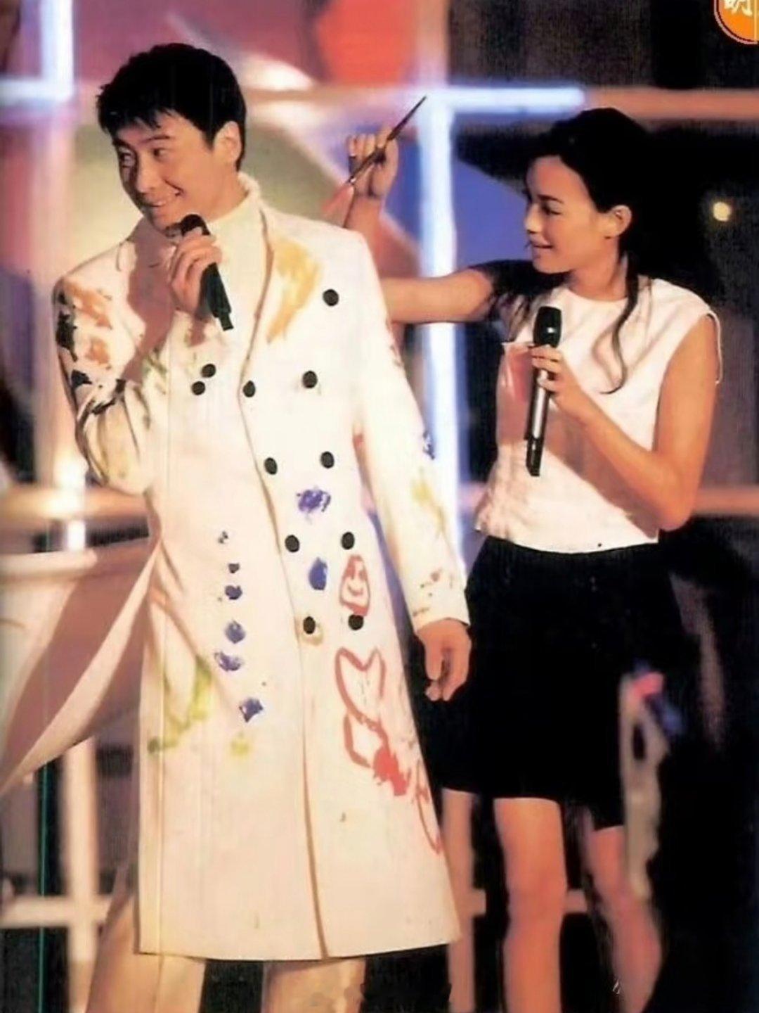 当年的舒淇要与黎明准备结婚，黎明带舒淇去见父母。当黎明的父亲看到儿子领着的女孩是