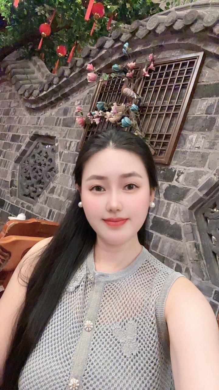 一个人吃饭一个睡一个人旅游一个人发呆一个人难过
