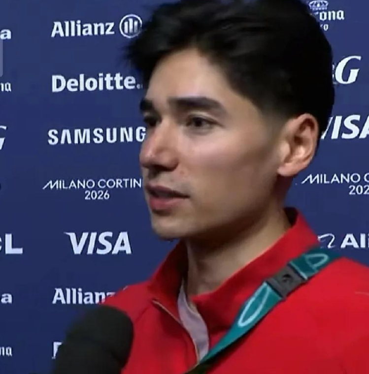 滑到巅峰时，两次碰撞撕碎金牌梦。刘少昂脚踩冰刀，稳如磐石。速度冲起来，目标锁死