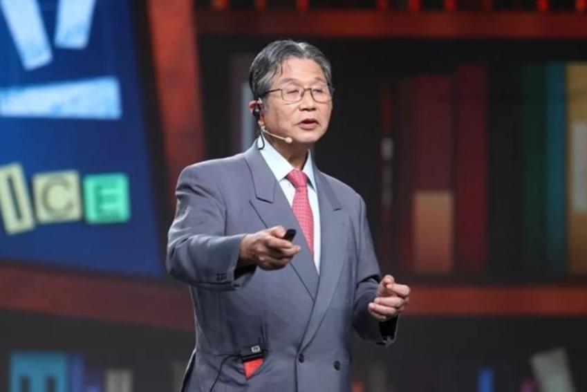 日本要气死了！日本顶尖科学家藤岛昭，竟带着他们的机密技术，连夜组团投奔中国，他还