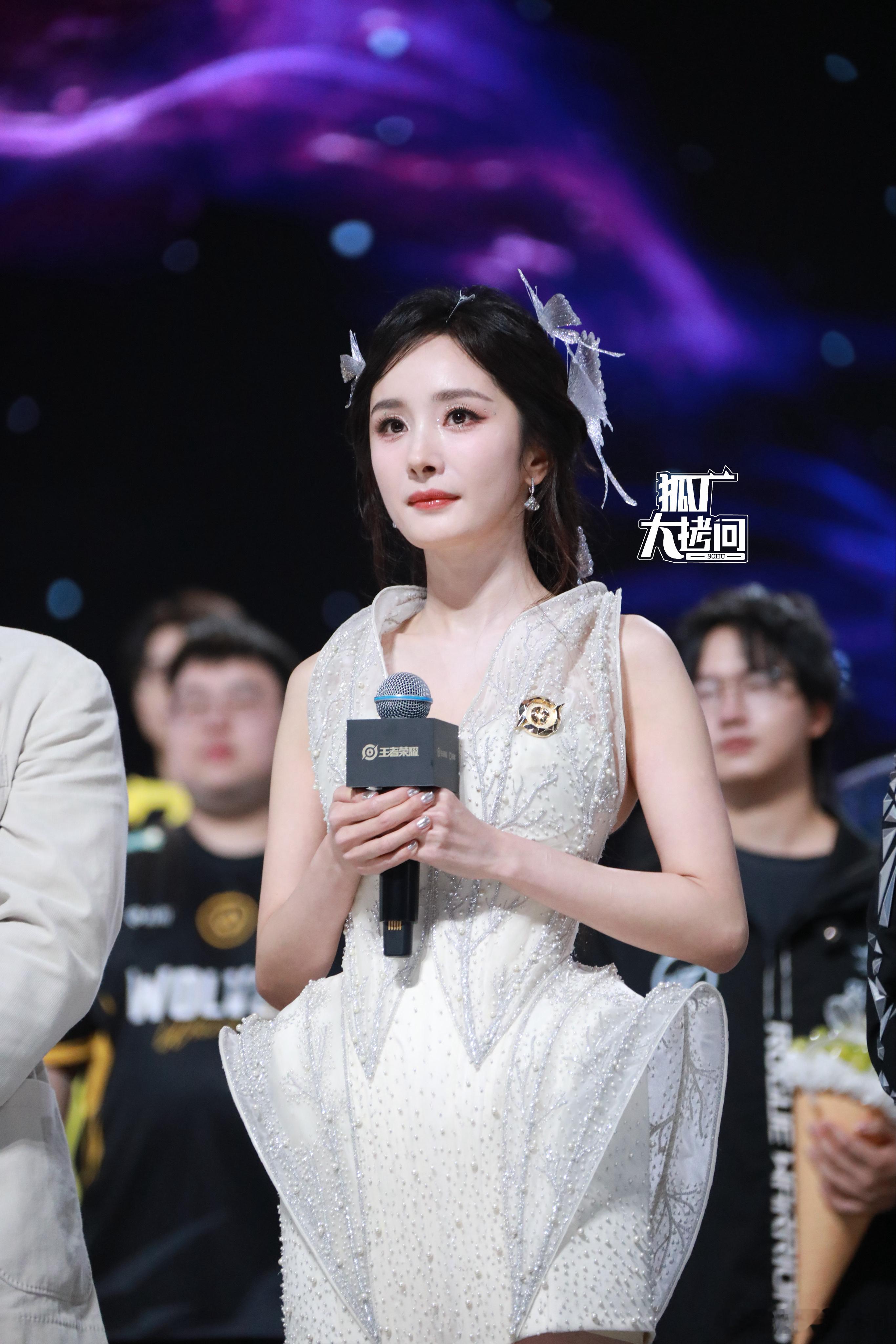 仙女mi🤍🤍🤍化妆：金鹤龙🧏‍♂️杨幂杨幂她的无限可能她说世界