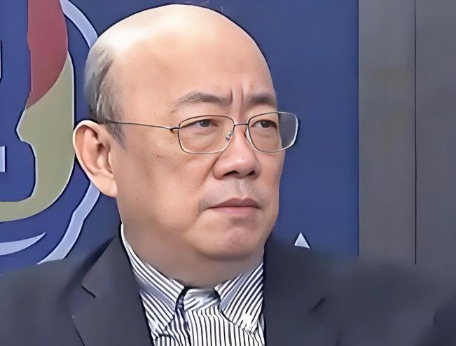 台湾时政评论员郭正亮表示：没有一个人会同情国民党，或者乐见它当选，因为没有一个人