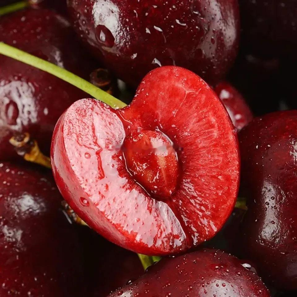 车厘子价格暴跌近40%没办法，就好比义乌市场一样，国内大家看到什么赚钱就会大力去