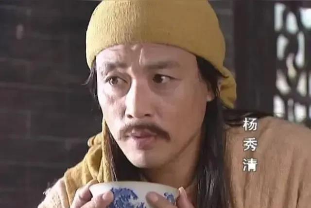 洪秀全只是一个小弟洪秀全在太平天国里，虽然他自封为天王，但是他在争夺利益的关键
