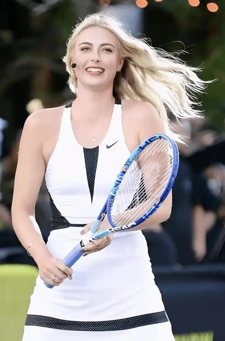 我认为网球界最漂亮的女运动员就这3位：莎拉波娃，俄罗斯选手。玛利亚·